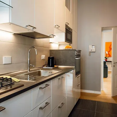 Luxury In The Center With View Apartament Rzym